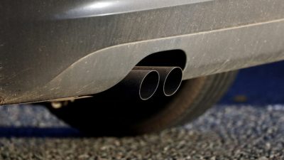 Великобритания с 2040 года запретит дизельные и с бензиновым двигателем грузовые автомобили