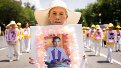 22 года репрессий: группа последователей Фалуньгун требует положить конец репрессиям в Китае