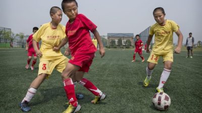 Китай не может выиграть в футбол только за деньги