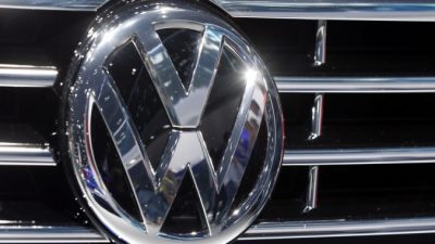 ЕС оштрафовал Volkswagen и BMW на $1 млрд за картель по выбросам
