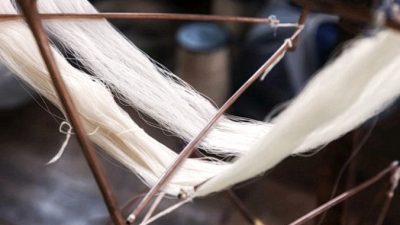 Шёлковое ткачество ― одно из величайших изобретений древнего Китая