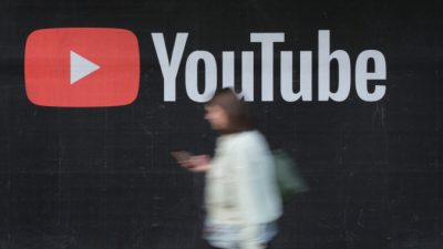 Более 70% видео YouTube, которые зрители считают нежелательными, рекомендованы собственным алгоритмом YouTube