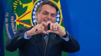 Президент Бразилии из-за отсутствия прививки вынужден обедать на улицах Нью-Йорка