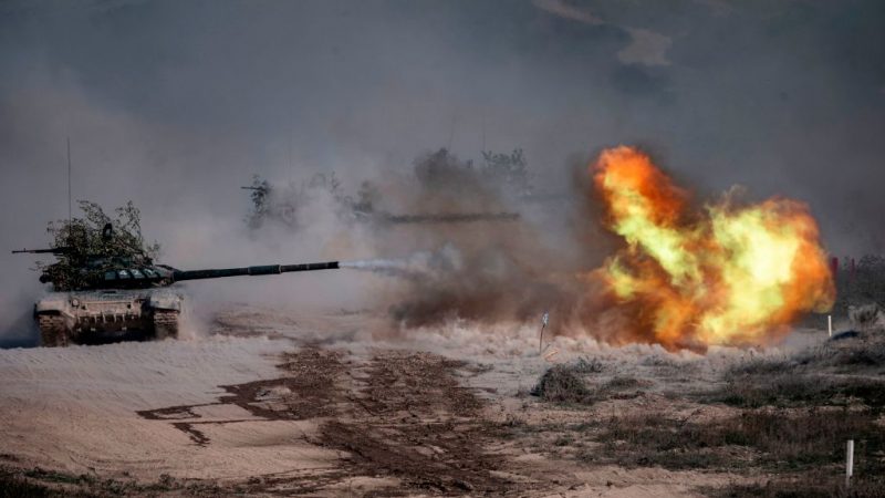 Военные учения. Фото ДИМИТАР ДИЛКОФФ / AFP via Getty Images | Epoch Times Россия