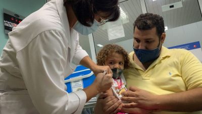 На Кубе началась вакцинация детей от двух лет