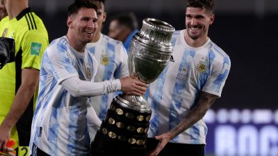 Хет-трик Лионеля Месси принёс Аргентине победу над Боливией — Месси превзошёл Пеле