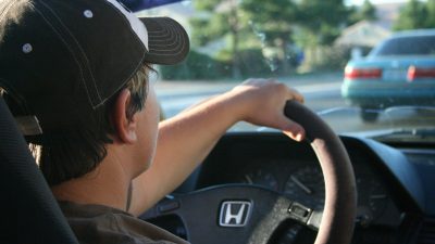 Установка оборудования в автомобилях грозит штрафами водителям РФ