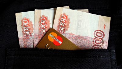 Центробанк России ограничит выдачу потребительских кредитов