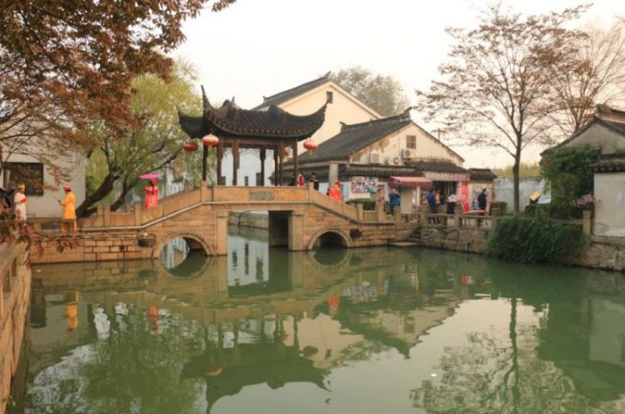 Семь очаровательных водных деревень Китая