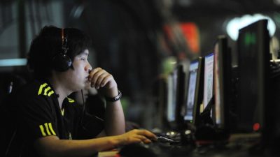 Власти КНР ужесточили контроль за интернетом