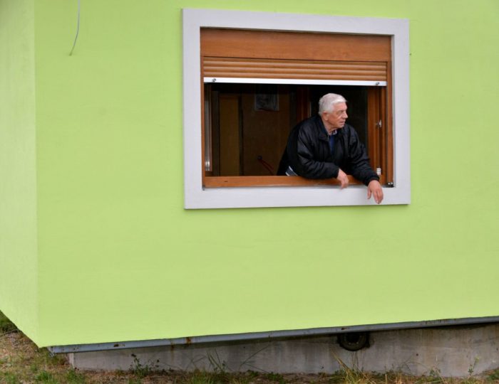 Босниец сконструировал вращающийся дом для разборчивой жены