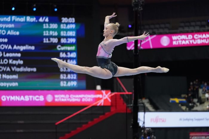 Гимнастка Ангелина Мельникова стала чемпионкой мира в личном многоборье
