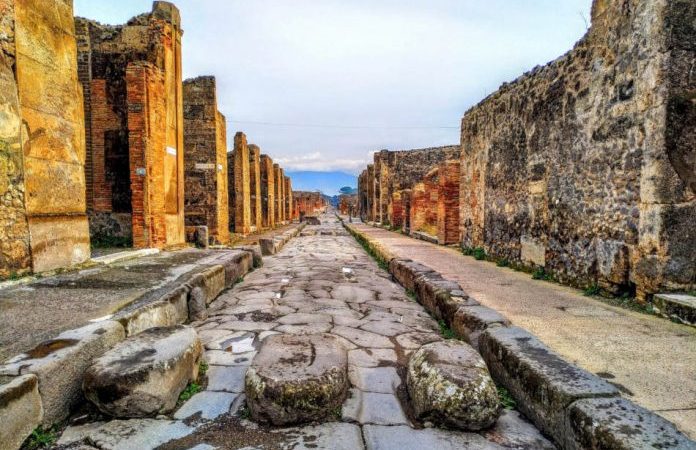 Руины древнего города Помпеи внесены в список Всемирного наследия ЮНЕСКО (Изображение: Maksym Kalinin via Dreamstime) | Epoch Times Россия