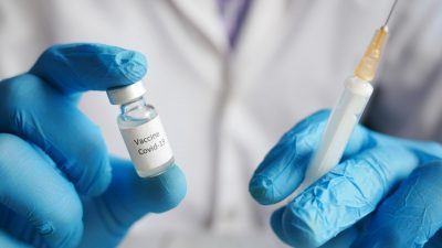 В Приморье вводится обязательная вакцинация для ряда категорий граждан