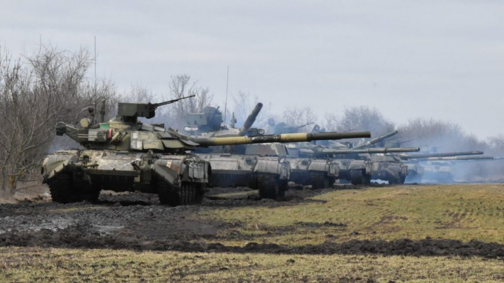Украина и Россия опровергли информацию о наращивании российских войск на российско-украинской границе