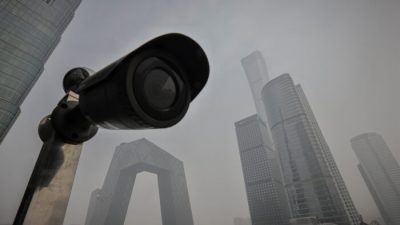 В Пекине видимость снизилась до 200 метров из-за загрязнения воздуха