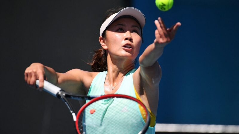Пэн Шуай из Китая тренируется перед Открытым чемпионатом Австралии по теннису в Мельбурне 13 января 2019 г. Фото: William West/AFP via Getty Images
 | Epoch Times Россия