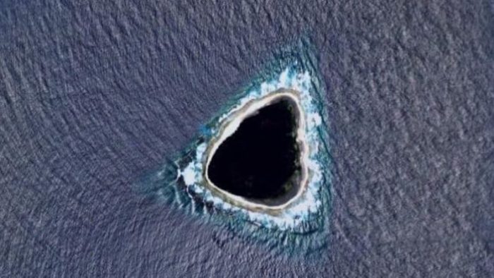 Таинственная чёрная дыра обнаружена в самом центре Тихого океана благодаря карте Google. (Google maps)
 | Epoch Times Россия