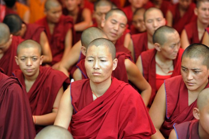 Свидетельства сексуального насилия над тибетскими монахинями в Китае