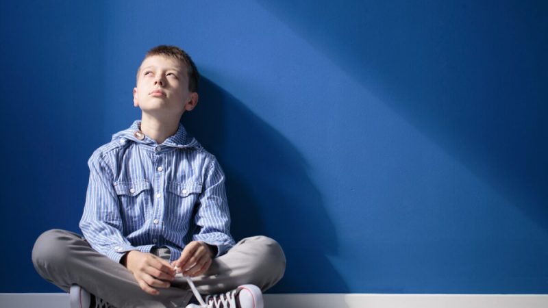 В 1970-х годах аутизмом страдал менее чем 1 из 10 000 детей в Америке. Сегодня это число достигло 1 из 54 детей. (Photographee.eu/Shutterstock)
 | Epoch Times Россия