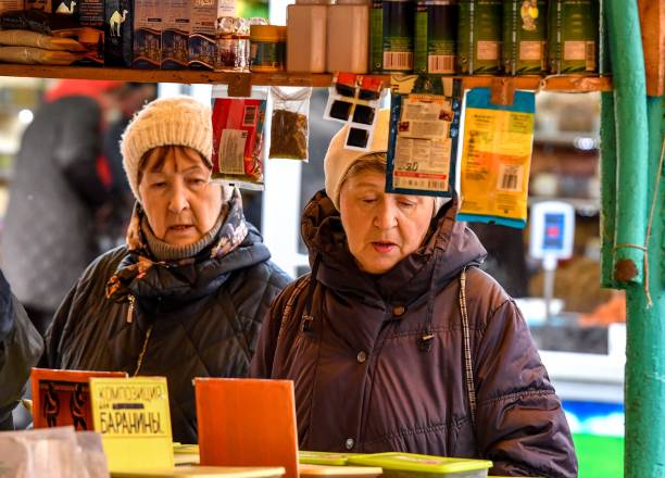 На Преображенском рынке в Москве 26 февраля 2019 г. Фото: YURI KADOBNOV/AFP via Getty Images) | Epoch Times Россия