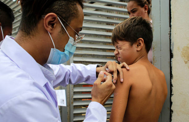 Вакцинация детей. Фото: OSWALDO RIVAS/AFP via Getty Images) | Epoch Times Россия