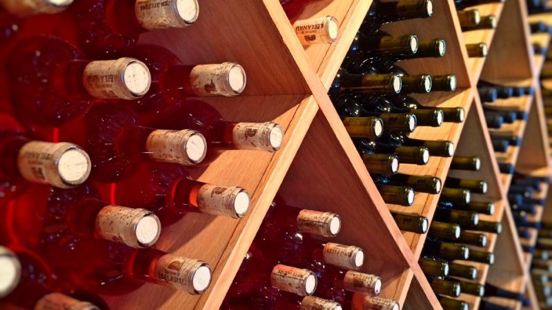 В Свердловской области могут запретить продажу алкоголя лицам без QR-кода. (pxhere.com/СС0) | Epoch Times Россия