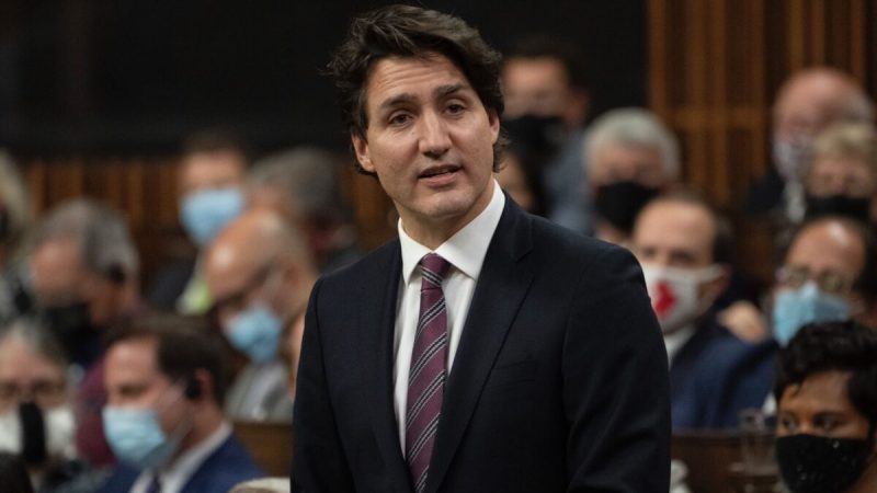 Премьер-министр Джастин Трюдо выступает в Палате общин в Оттаве 22 ноября 2021 года. (The Canadian Press/Adrian Wyld)  | Epoch Times Россия