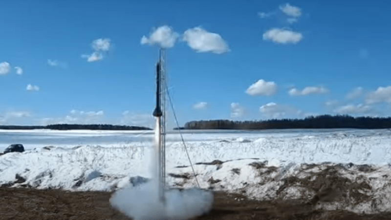Прототип суборбитальной метеоракеты Success Rockets успешно прошел испытательный полет. Скриншот/youtube.com | Epoch Times Россия