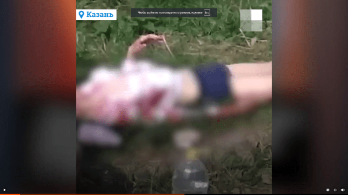 Раненая девочка пострадавшая от стрельбы Ильназа Галявиева.  Скриншот/видео | Epoch Times Россия