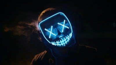 Новая светящаяся ковид-маска, которая предупреждает о контакте с вирусом