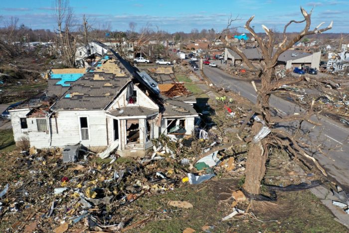 Эксперты опровергают утверждения о связи торнадо с изменением климата
