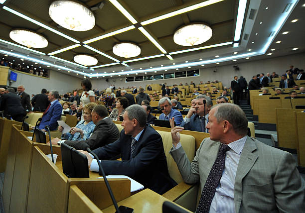 Заседание Госдумы. Фото: YURI KADOBNOV/AFP/GettyImages) | Epoch Times Россия