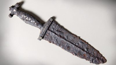 В Швейцарии найден римский кинжал возрастом 2 000 лет из древней «проигранной» битвы