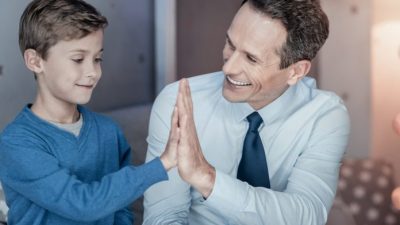 Пять способов, которые помогут воспитать детей благодарными