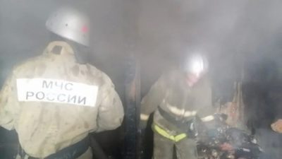 На судостроительной верфи Санкт-Петербурга произошёл сильный пожар