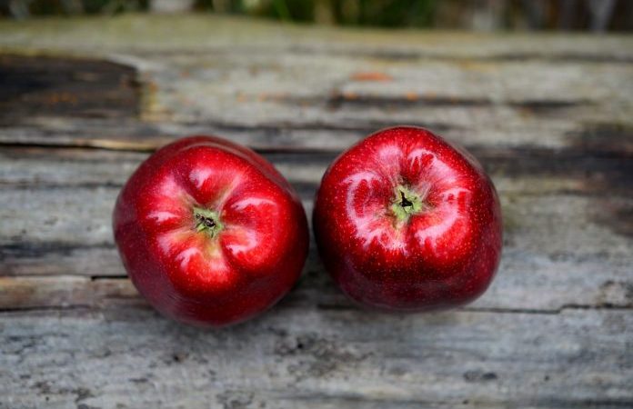 В мякоти, кожуре и семенах многих фруктов и овощей содержатся химические соединения, которые помогают поддерживать здоровье в организме. (Изображение: congerdesign via Pixabay) | Epoch Times Россия