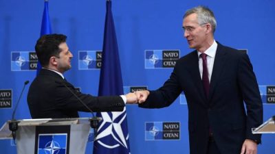 НАТО намерена принять Украину