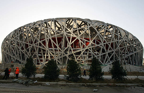 Общий вид стадиона «Птичье гнездо», где пройдёт церемония открытия и закрытия зимних Олимпийских игр 2022 года в Пекине, 16 января 2022 года. Фото: Lintao Zhang/Getty Images