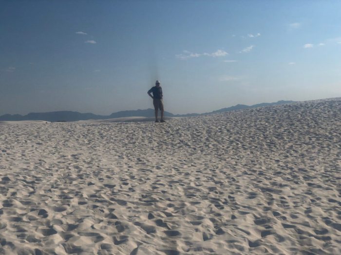 В Белых песках Аламогордо, Нью-Мексико