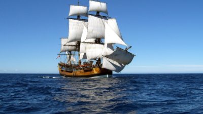 Исследователи нашли затонувший корабль «Индевор» капитана Джеймса Кука
