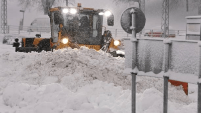 Взятка от уборщика снега может погубить чиновника