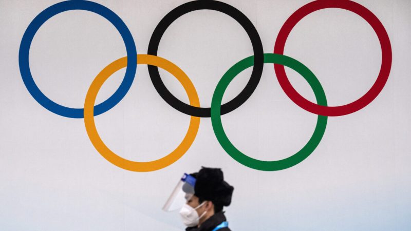 Олимпийские кольца в Национальном водном центре в Пекине 30 января 2022 года. Фото: Carl Court/Getty Images  | Epoch Times Россия