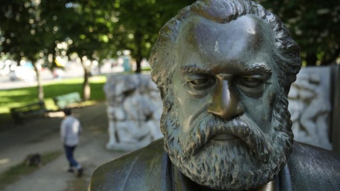 «Карл Маркс был защитником дьявола», — объясняет доктор Дэвид Джеремайя в интервью Epoch Times. (Фото: Sean Gallup/Getty Images) | Epoch Times Россия