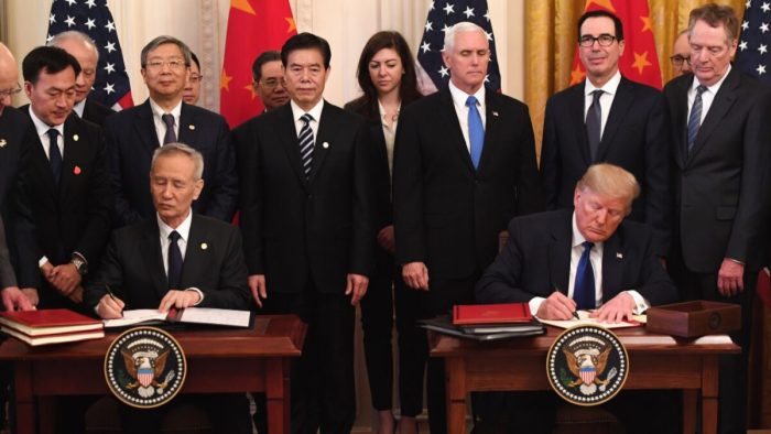 Китай нарушил торговые соглашения с США на $200 млрд