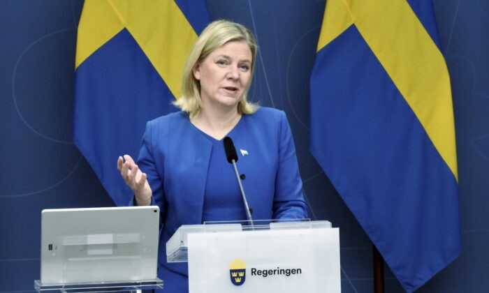 Премьер-министр Швеции Магдалена Андерссон выступает на цифровой пресс-конференции в Стокгольме 3 февраля 2022 года. Фото: Marko Saavala/TT News Agency/AFP /Getty Images | Epoch Times Россия
