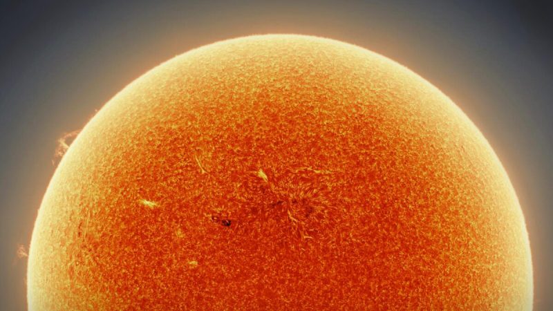 Потрясающие фотографии Солнца с высоким разрешением (Courtesy of Andrew McCarthy and @cosmic_background)  | Epoch Times Россия