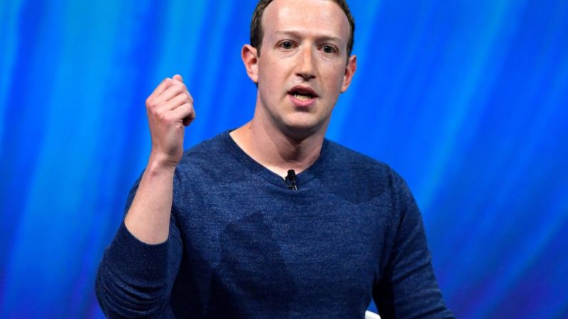 Генеральный директор Facebook Марк Цукерберг в Париже, 24 мая 2018 г. Фото: Gerard Julien/AFP/Getty Images
 | Epoch Times Россия