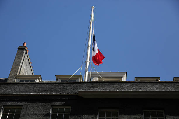 Французский трёхцветный флаг. Фото: CHRIS J RATCLIFFE / AFP via Getty Images)
 | Epoch Times Россия