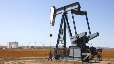 Цена нефти повысилась на фоне признания Россией ДНР и ЛНР